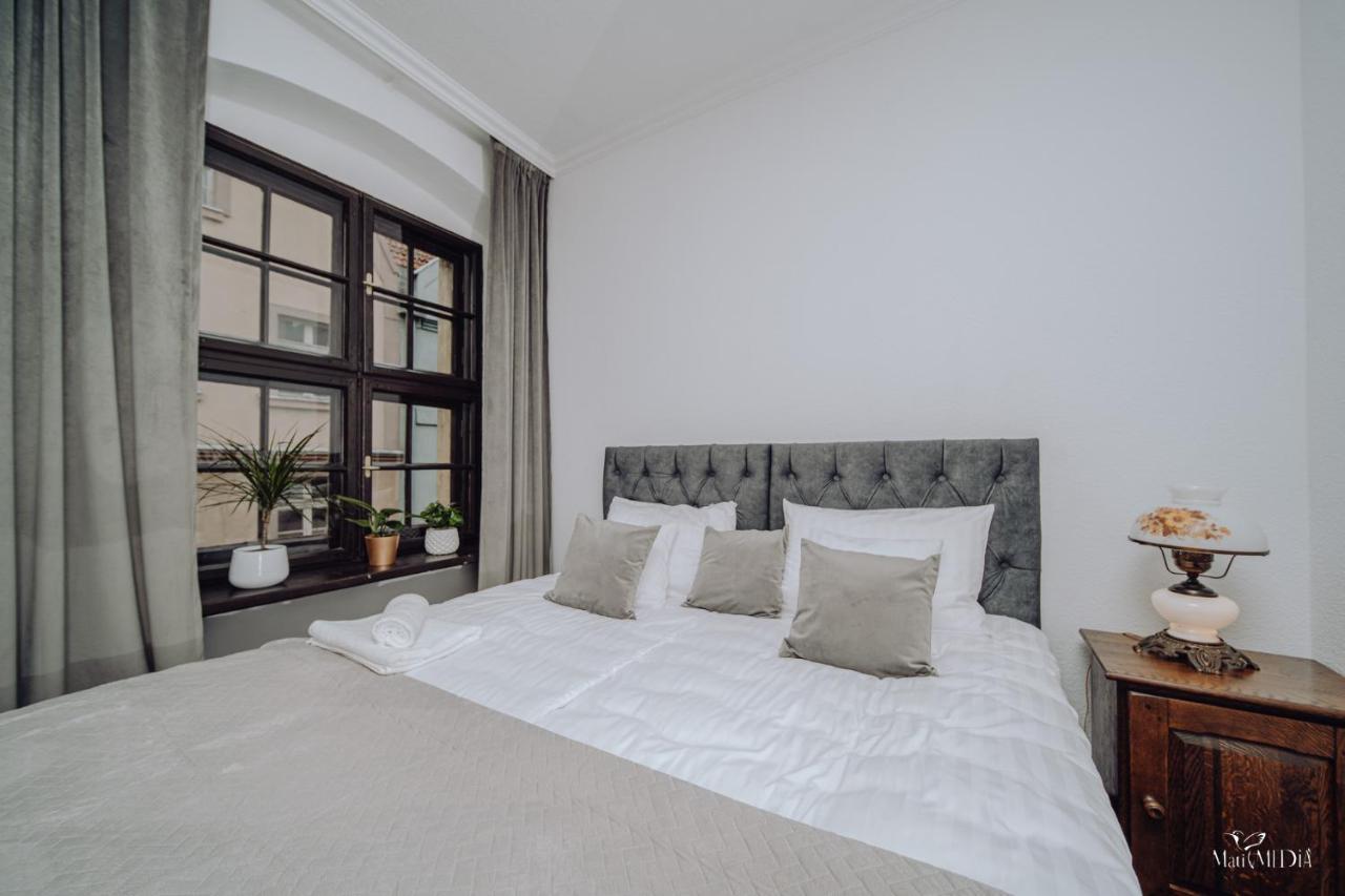 Apartamenty Lokalna Єленя-Ґура Екстер'єр фото