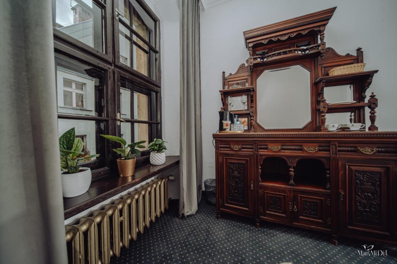 Apartamenty Lokalna Єленя-Ґура Екстер'єр фото