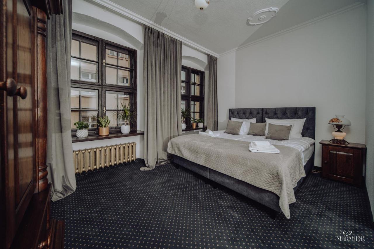 Apartamenty Lokalna Єленя-Ґура Екстер'єр фото