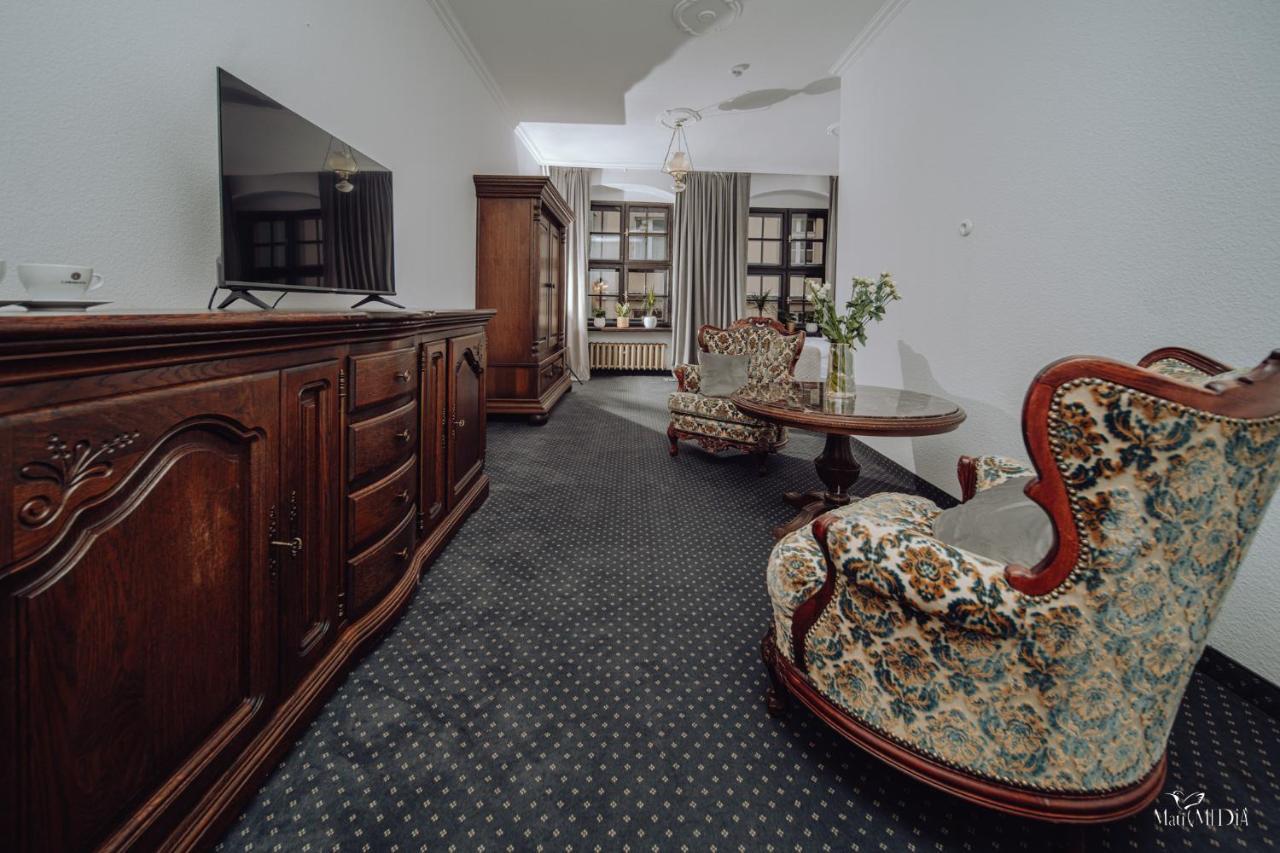 Apartamenty Lokalna Єленя-Ґура Екстер'єр фото