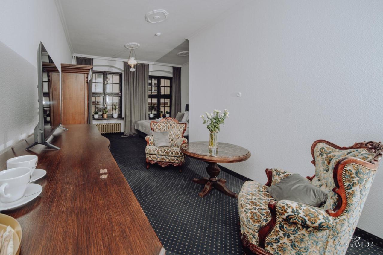 Apartamenty Lokalna Єленя-Ґура Екстер'єр фото
