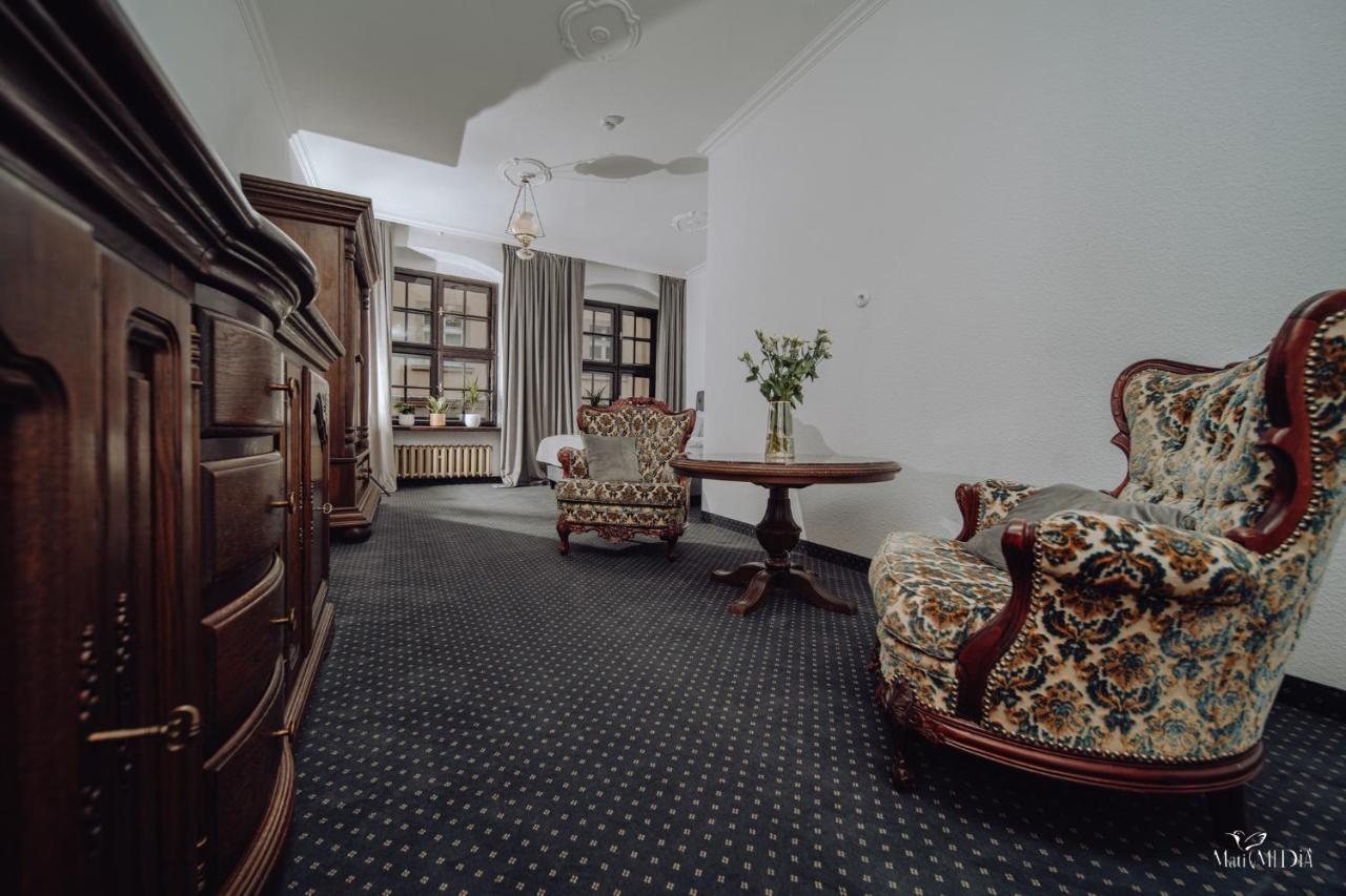Apartamenty Lokalna Єленя-Ґура Екстер'єр фото
